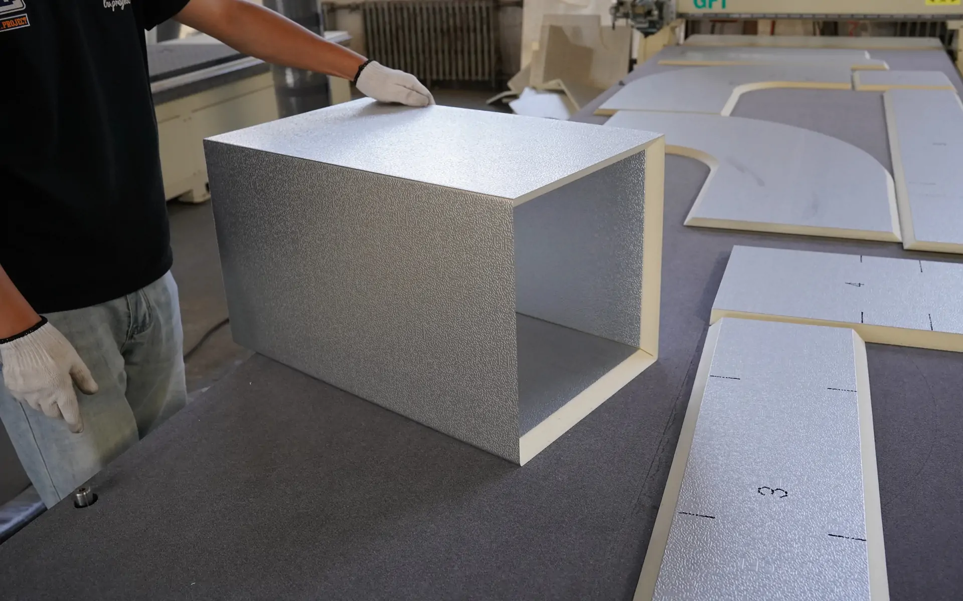 Pre-Insulated Duct Systems From Panel Selection to Production