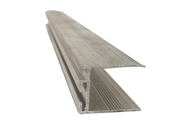 Phenolic duct panel with Aluminum F U section bar flange