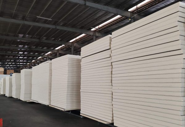 PIR thermal insulation board